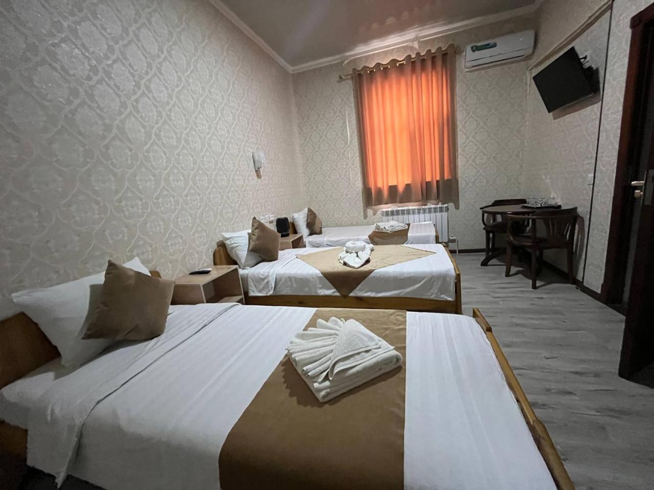 Polvon Ota Hotel Khiva Exterior foto